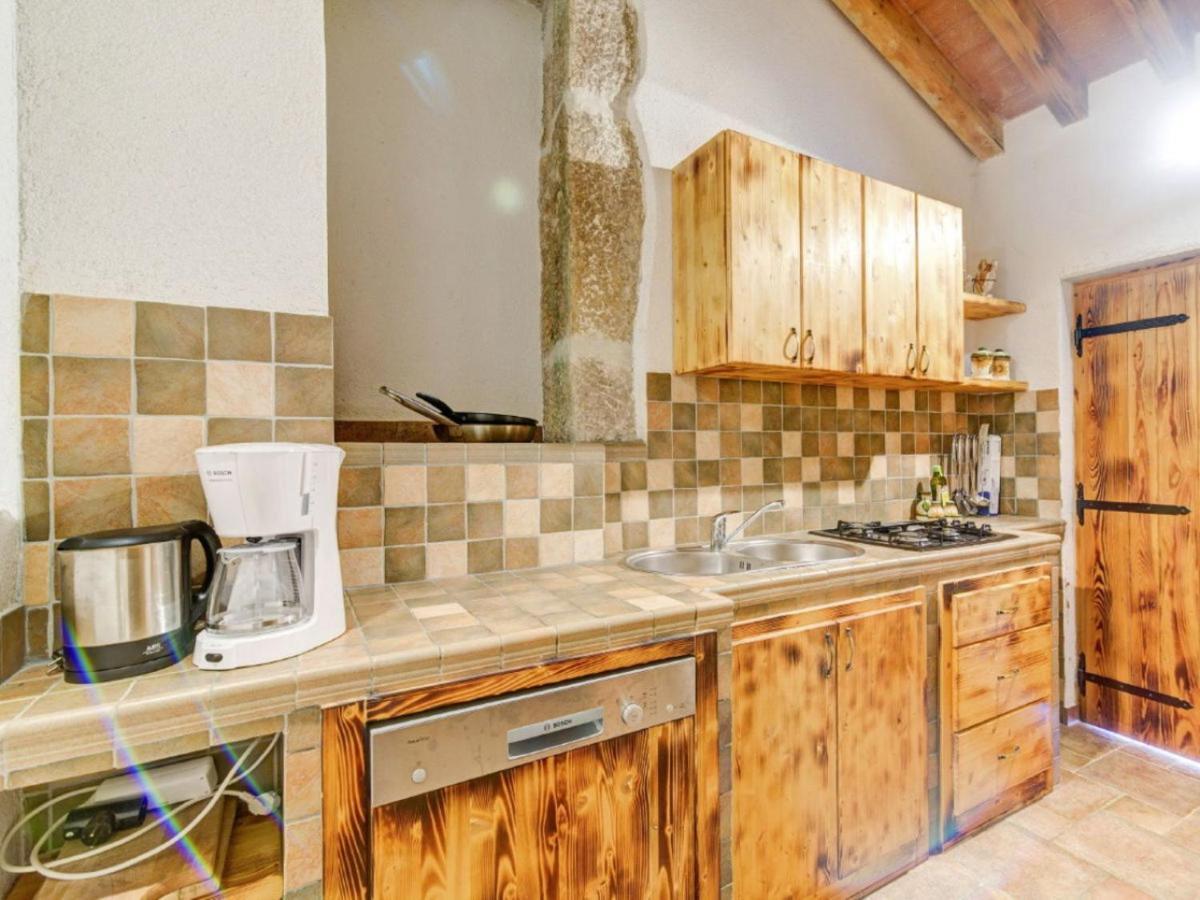 Lovely Holiday Home In Starigrad Εξωτερικό φωτογραφία