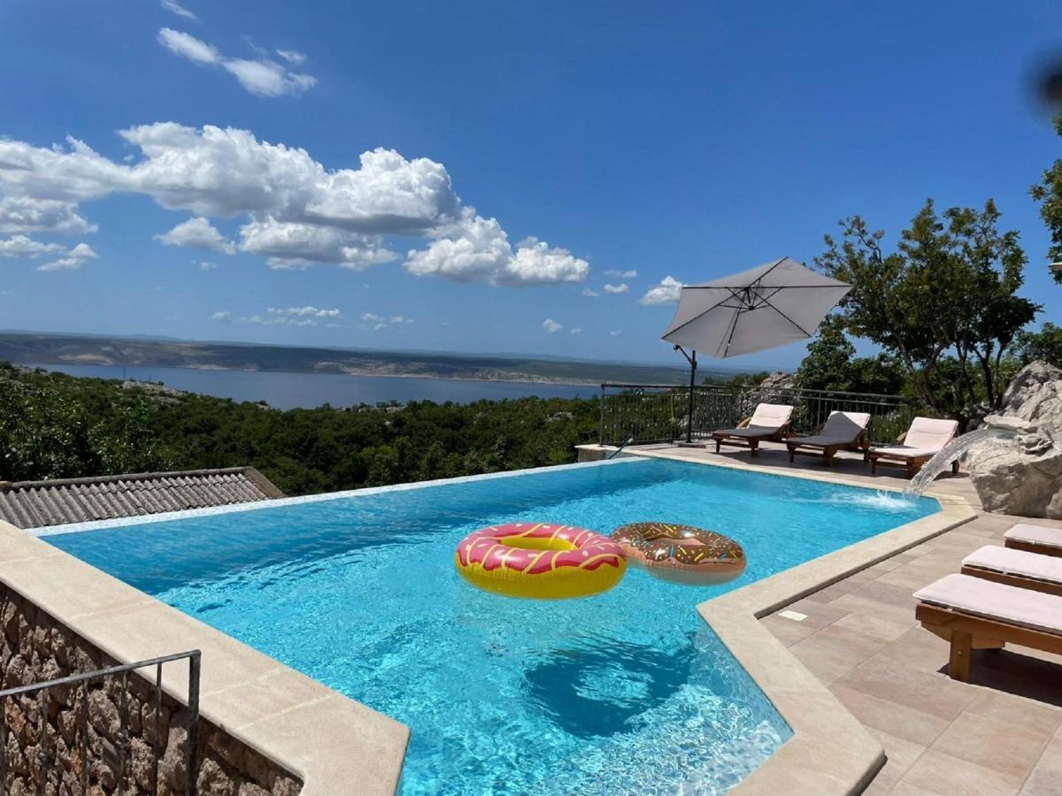 Lovely Holiday Home In Starigrad Εξωτερικό φωτογραφία