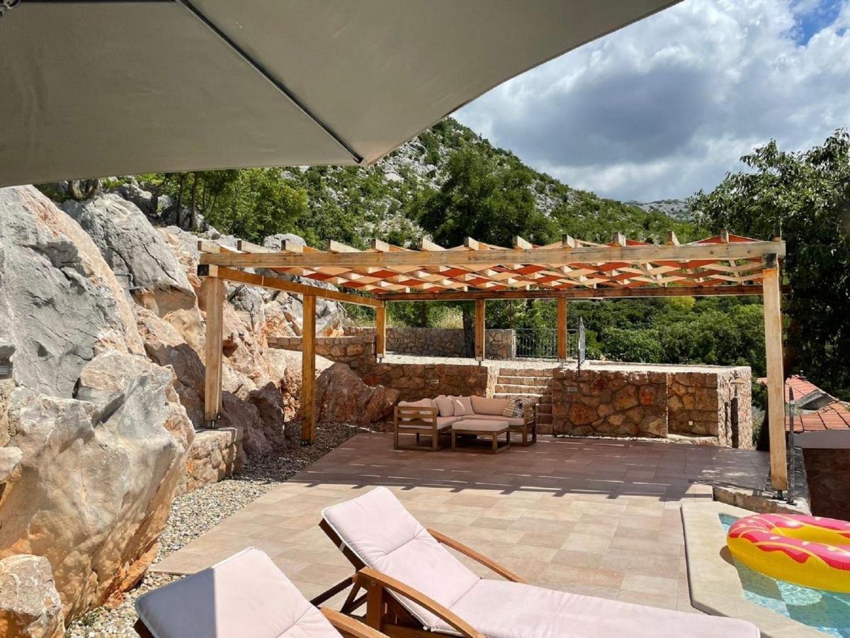 Lovely Holiday Home In Starigrad Εξωτερικό φωτογραφία